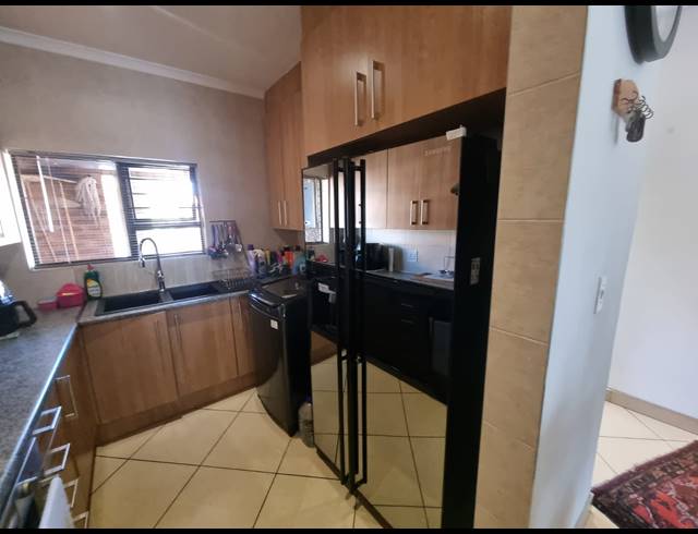 2 BEDROOM TOWNHOUSE FOR SALE IN LIEFDE EN VREDE